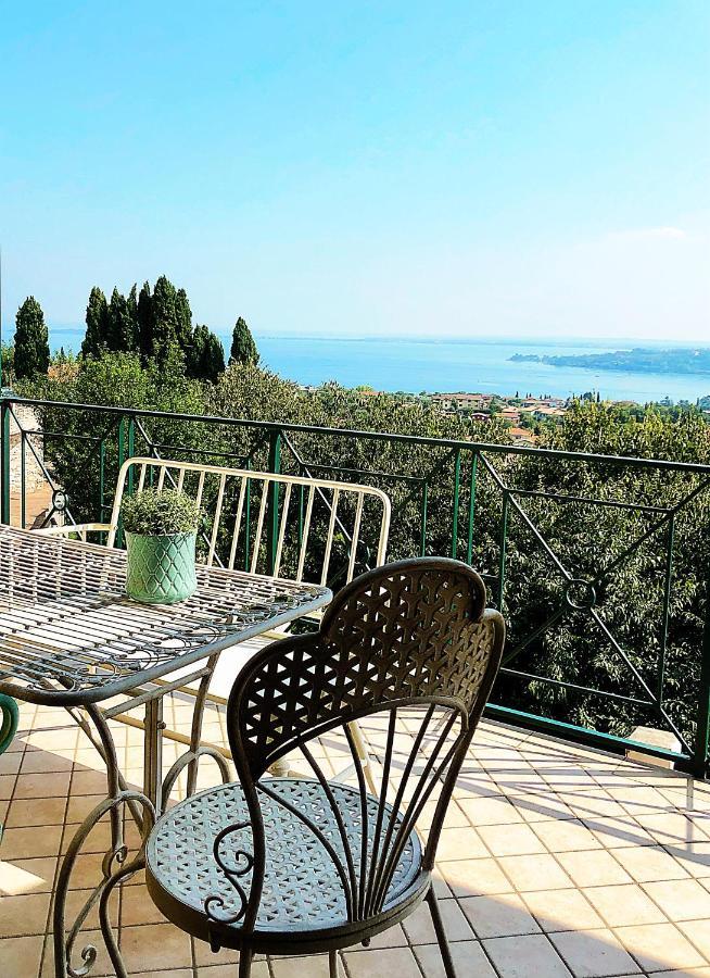 Alice'S Nest-Lake View House Padenghe sul Garda Εξωτερικό φωτογραφία