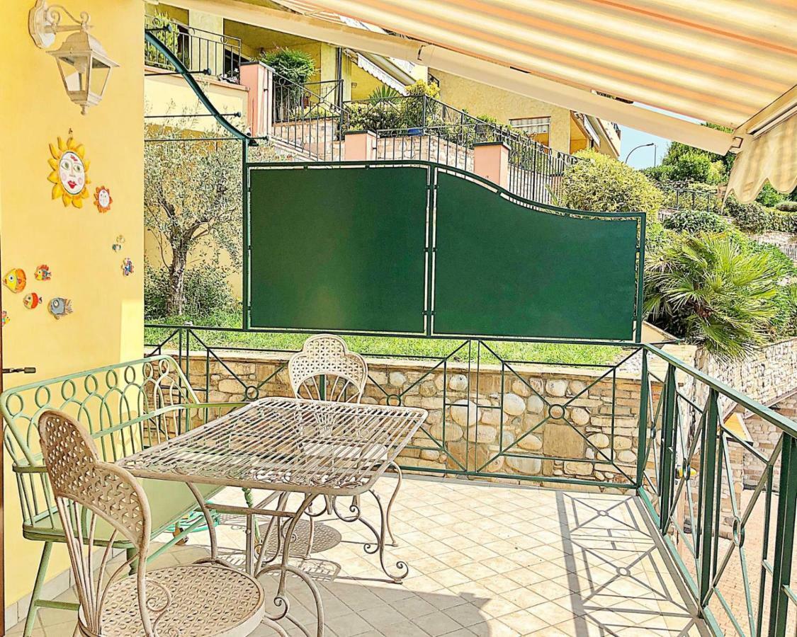Alice'S Nest-Lake View House Padenghe sul Garda Εξωτερικό φωτογραφία