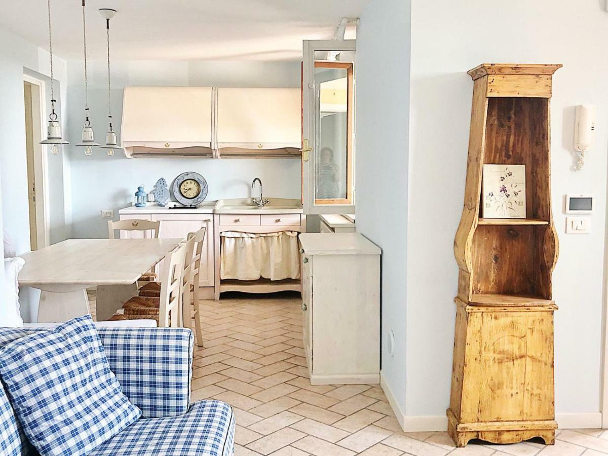 Alice'S Nest-Lake View House Padenghe sul Garda Εξωτερικό φωτογραφία