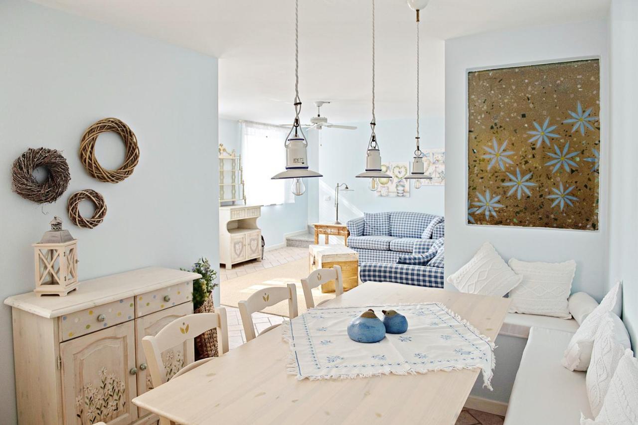 Alice'S Nest-Lake View House Padenghe sul Garda Εξωτερικό φωτογραφία